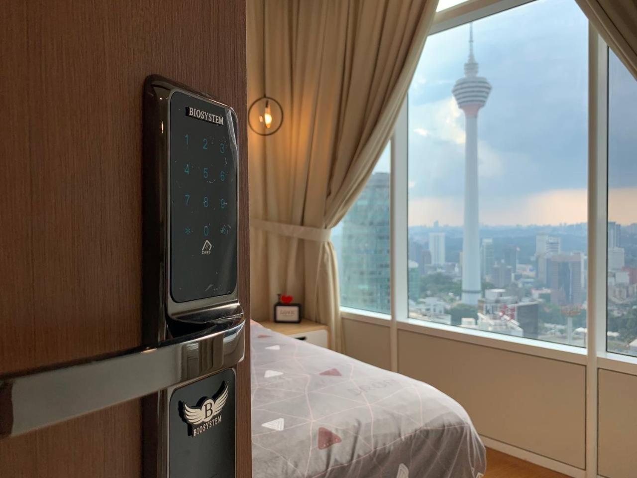 Sky Suites Klcc At Kuala Lumpur Exterior foto